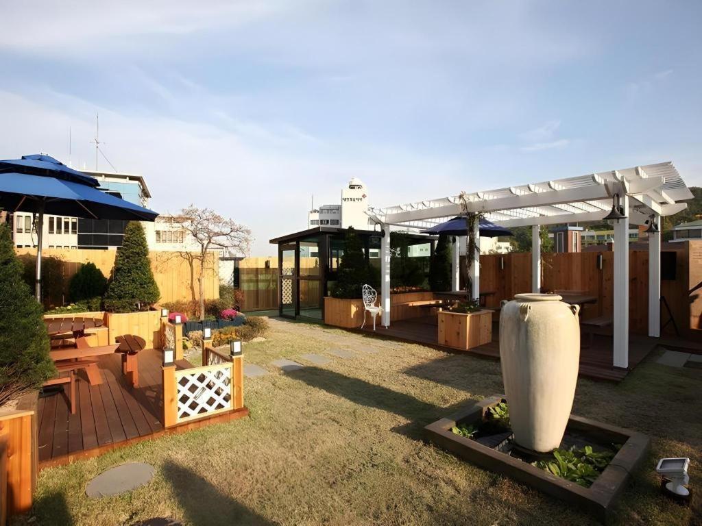 Myeongdong Mom House Otel Seul Dış mekan fotoğraf