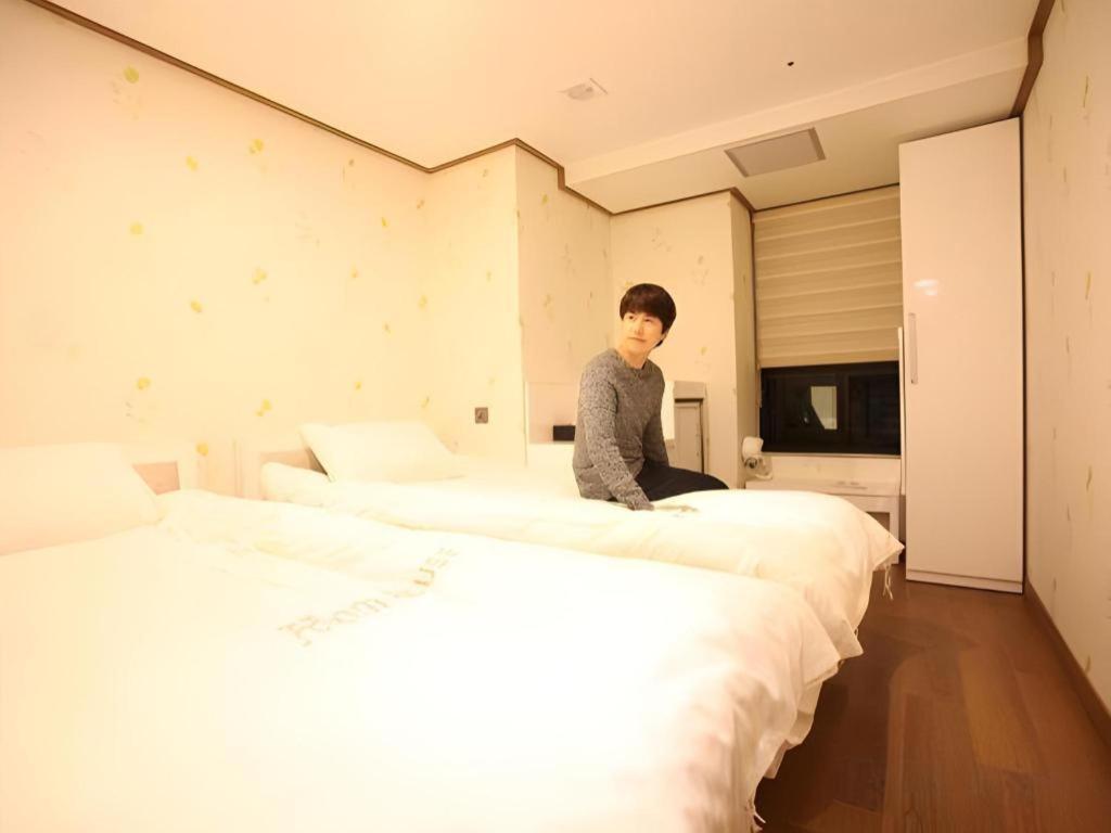 Myeongdong Mom House Otel Seul Dış mekan fotoğraf